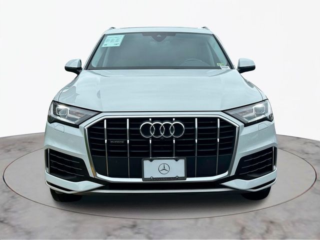 2020 Audi Q7 Premium Plus