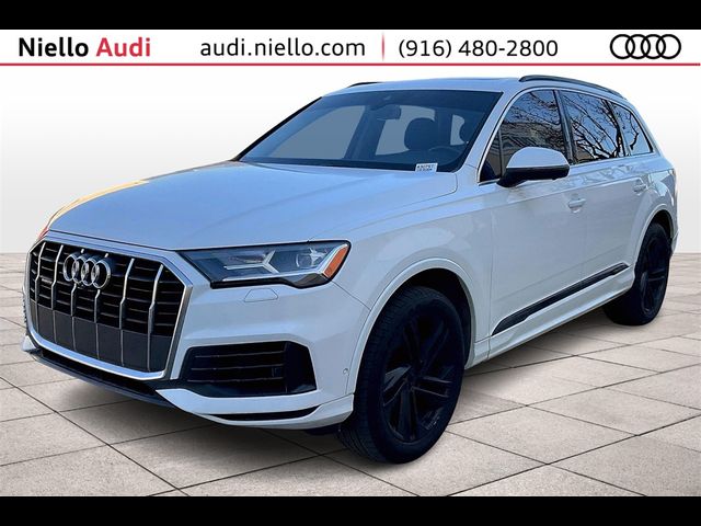 2020 Audi Q7 Premium Plus