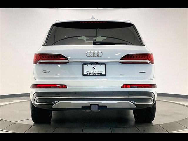 2020 Audi Q7 Premium Plus