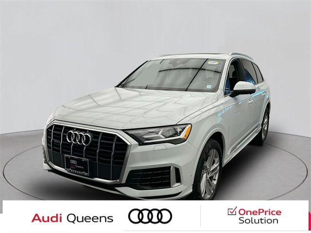 2020 Audi Q7 Premium Plus