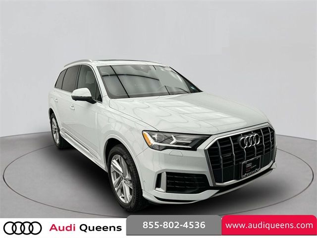 2020 Audi Q7 Premium Plus