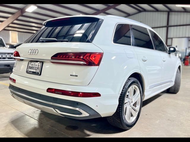 2020 Audi Q7 Premium Plus