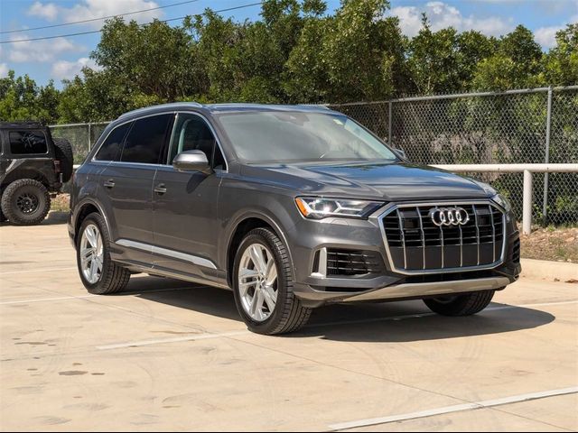 2020 Audi Q7 Premium Plus