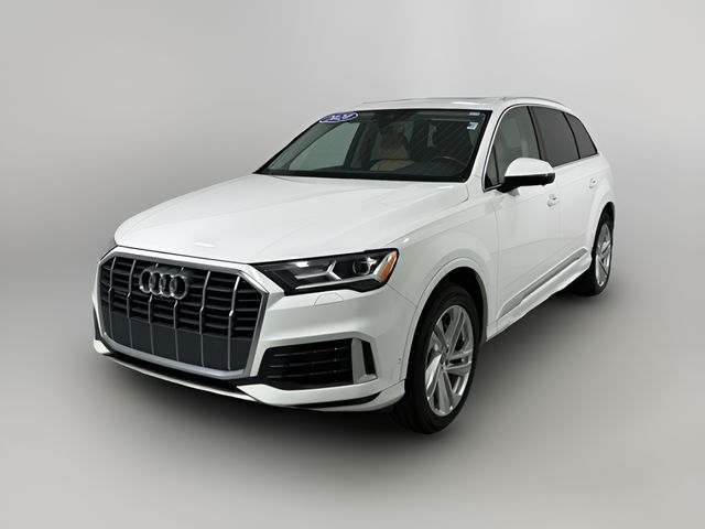 2020 Audi Q7 Premium Plus