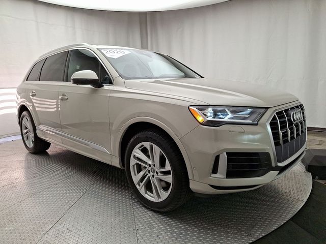 2020 Audi Q7 Premium Plus