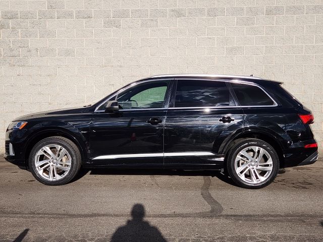 2020 Audi Q7 Premium Plus