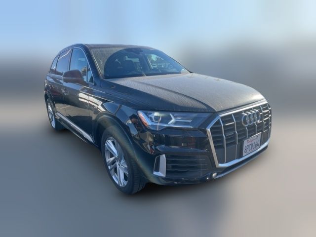 2020 Audi Q7 Premium Plus