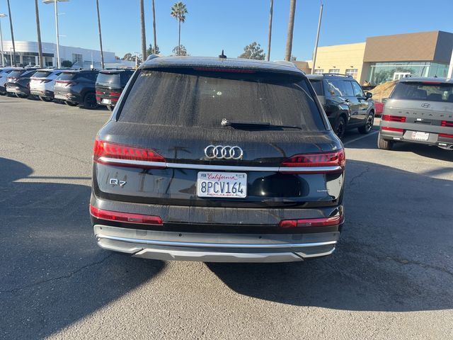 2020 Audi Q7 Premium Plus