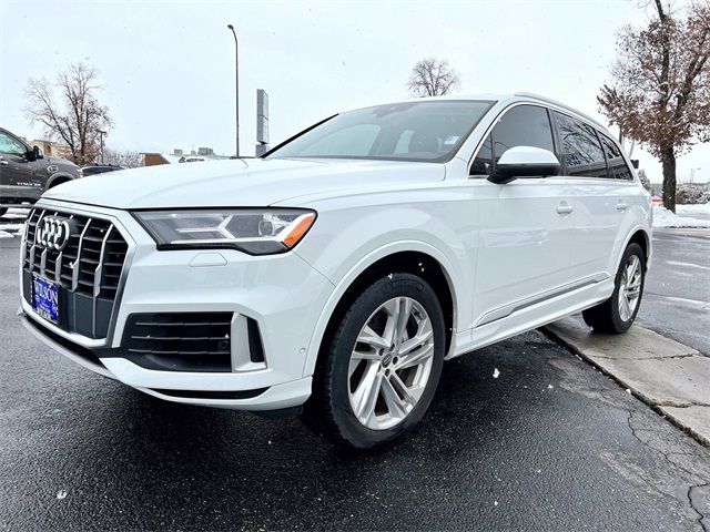 2020 Audi Q7 Premium Plus