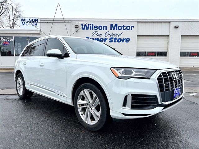 2020 Audi Q7 Premium Plus