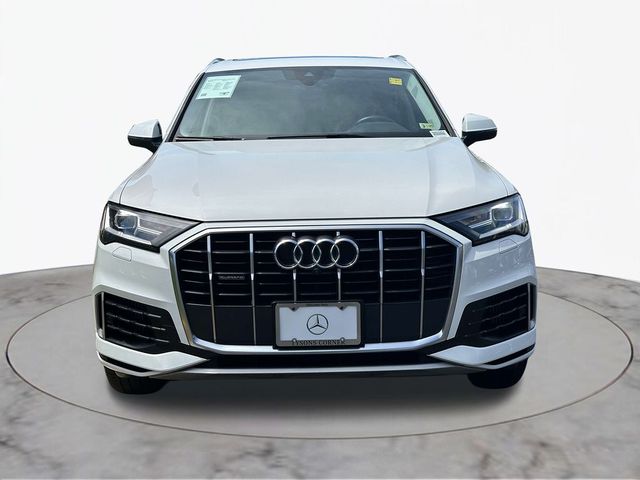 2020 Audi Q7 Premium Plus