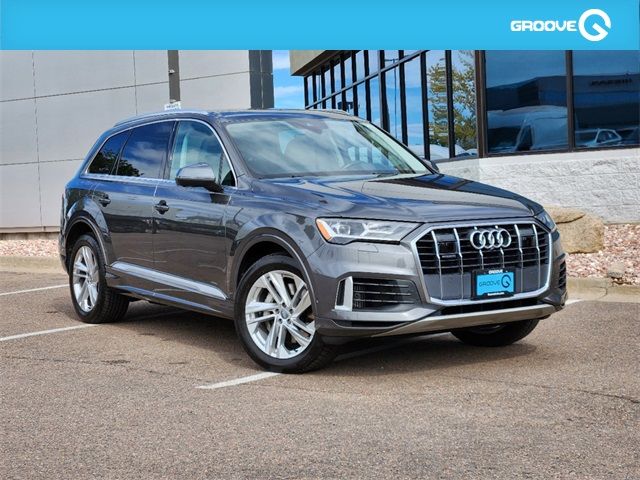 2020 Audi Q7 Premium Plus