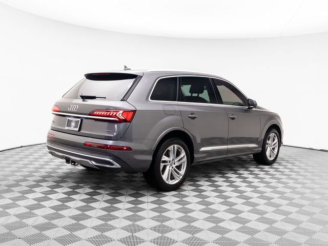 2020 Audi Q7 Premium Plus