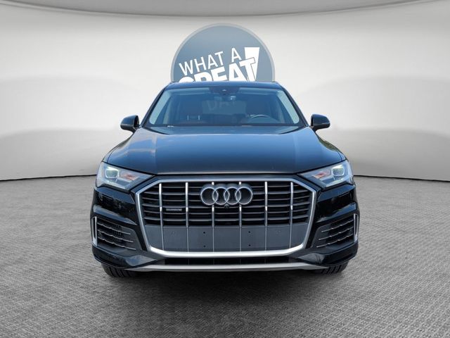 2020 Audi Q7 Premium Plus