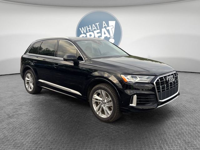 2020 Audi Q7 Premium Plus