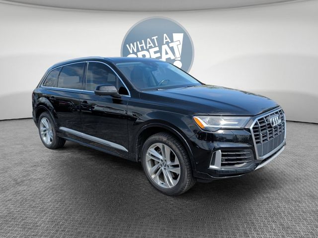 2020 Audi Q7 Premium Plus