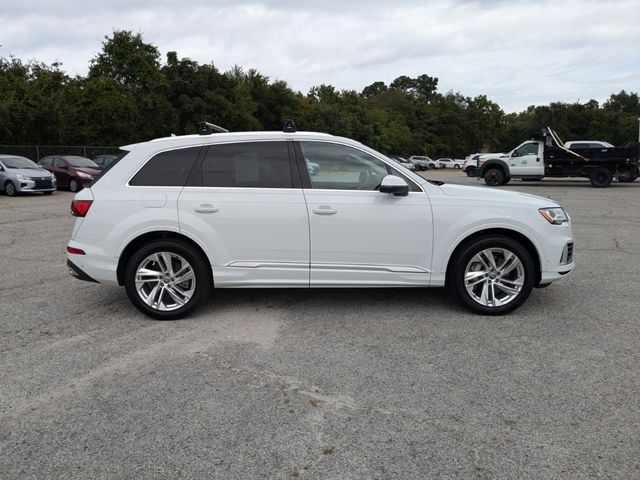 2020 Audi Q7 Premium Plus