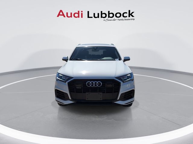 2020 Audi Q7 Premium Plus