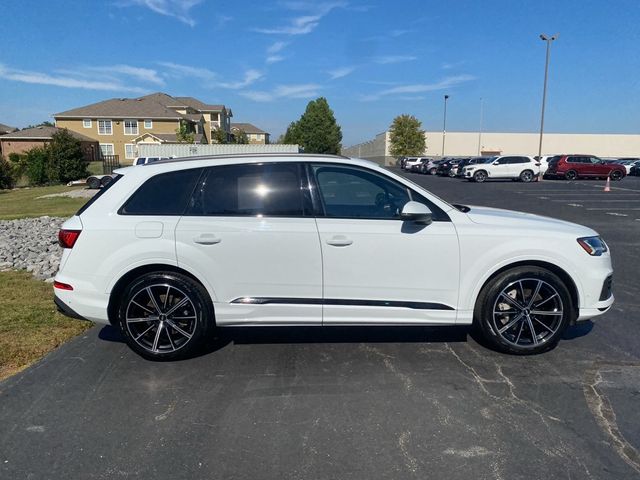 2020 Audi Q7 Prestige