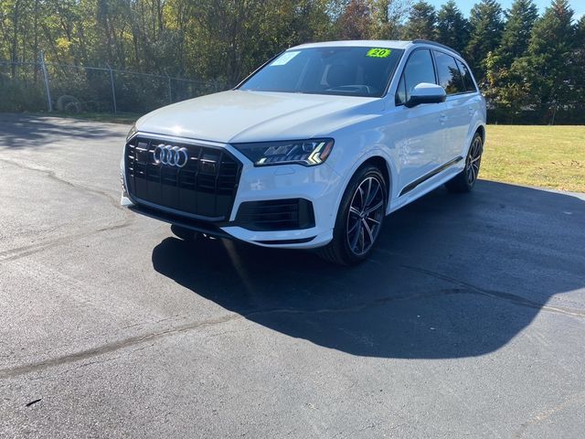 2020 Audi Q7 Prestige