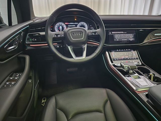 2020 Audi Q7 Prestige