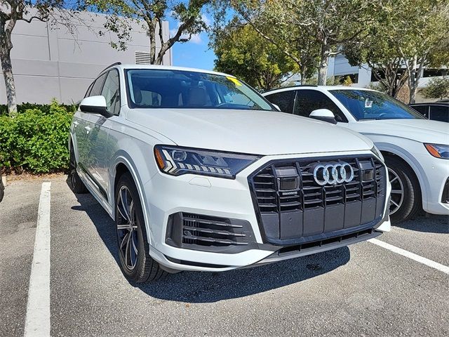 2020 Audi Q7 Prestige