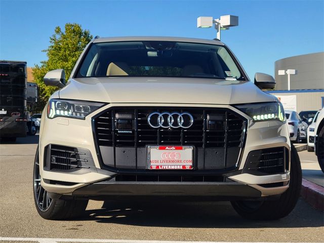 2020 Audi Q7 Prestige