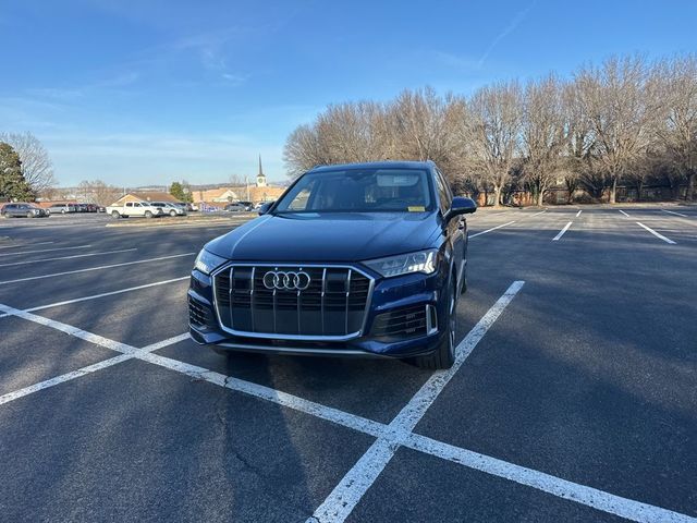 2020 Audi Q7 Prestige