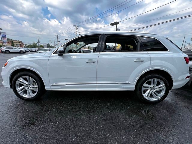 2020 Audi Q7 Premium Plus