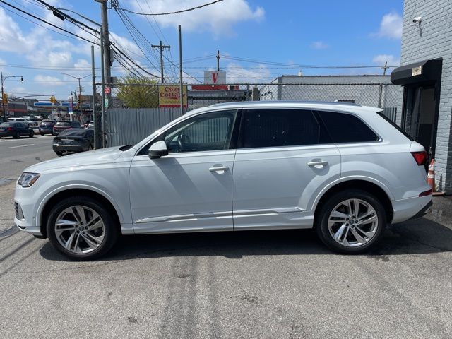 2020 Audi Q7 Prestige