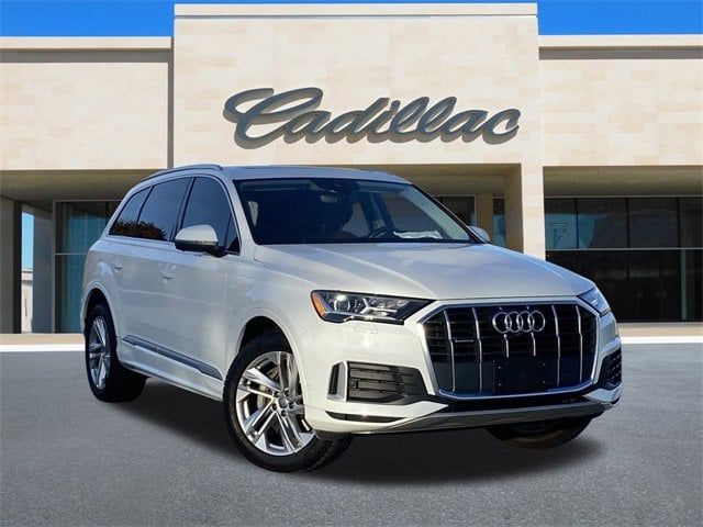 2020 Audi Q7 Premium Plus