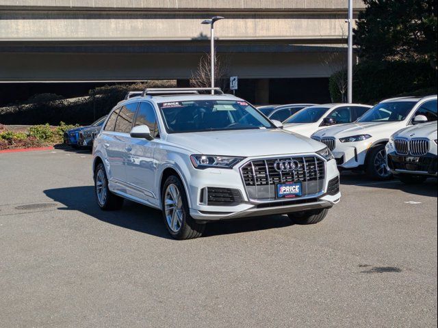 2020 Audi Q7 Premium