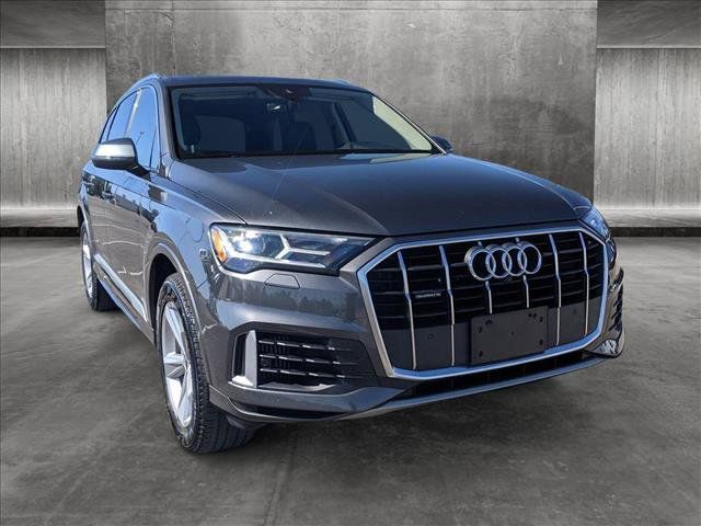 2020 Audi Q7 Premium