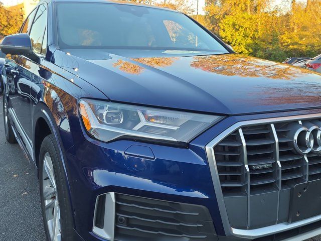 2020 Audi Q7 Premium Plus