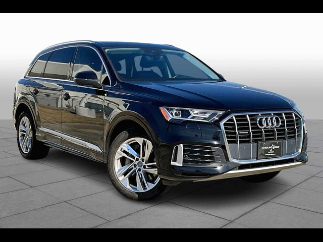 2020 Audi Q7 Premium Plus