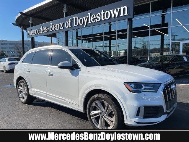 2020 Audi Q7 Premium Plus