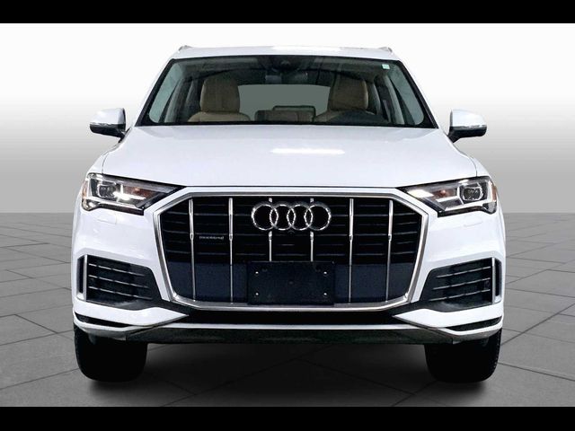 2020 Audi Q7 Premium Plus