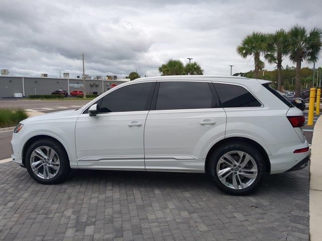 2020 Audi Q7 Premium Plus