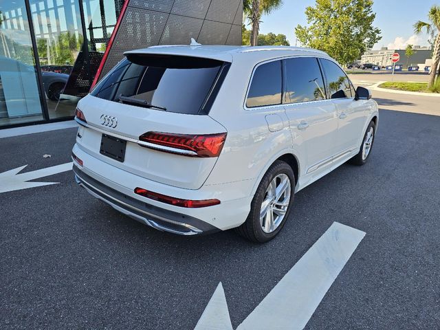 2020 Audi Q7 Premium Plus