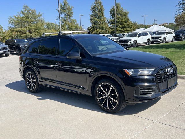 2020 Audi Q7 Premium Plus