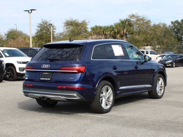 2020 Audi Q7 Premium Plus