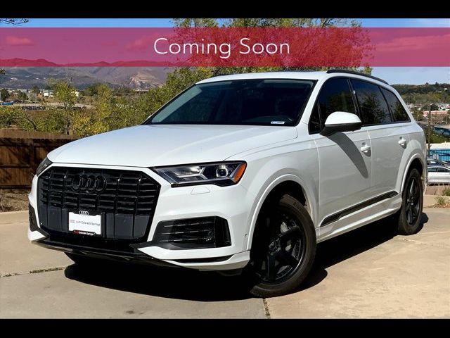 2020 Audi Q7 Premium Plus