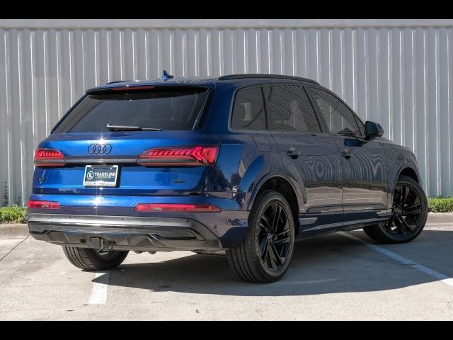 2020 Audi Q7 Premium Plus