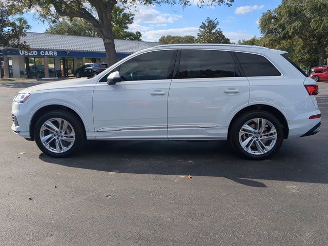 2020 Audi Q7 Premium Plus