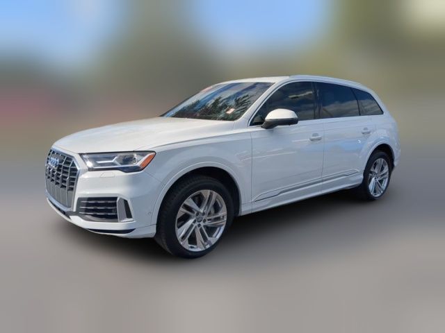 2020 Audi Q7 Premium Plus