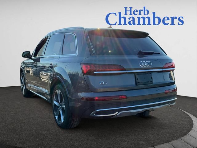 2020 Audi Q7 Premium Plus