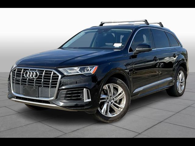 2020 Audi Q7 Premium Plus