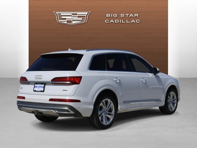 2020 Audi Q7 Premium Plus