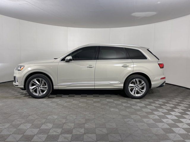 2020 Audi Q7 Premium Plus