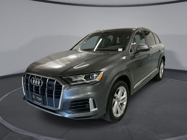 2020 Audi Q7 Premium Plus